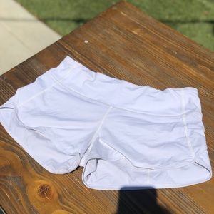 LULULEMOM SPEED UP SHORTS 2.5